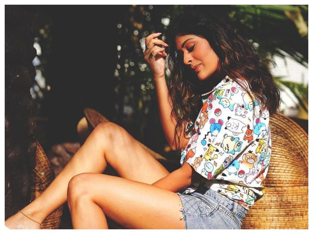 Payal Rajput | షార్ట్‌ డ్రెస్‌లో పాయల్ రాజ్‌పుత్..