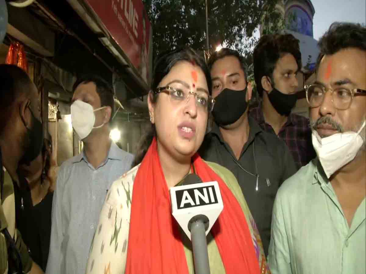 West Benal By Polls | భవానీపూర్‌ బీజేపీ అభ్యర్థికి ఈసీ షోకాజ్‌ నోటీస్‌