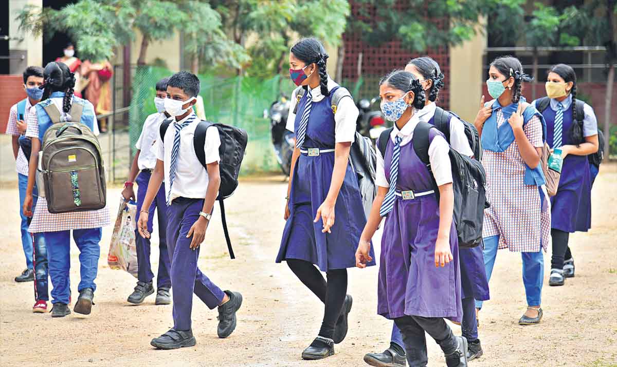 కరోనా జాగ్రత్తలు కట్టు దిట్టంగా