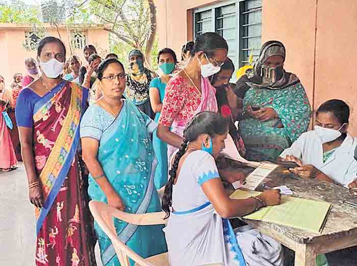 కొవిడ్‌ టీకాపై అవగాహన అవసరం