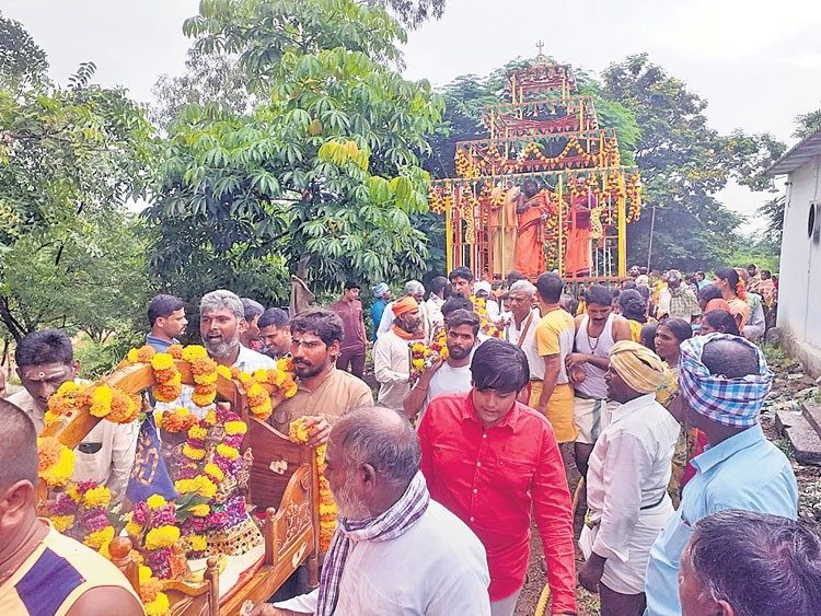 రక్షించవయ్యా.. రామలింగేశ్వరా..
