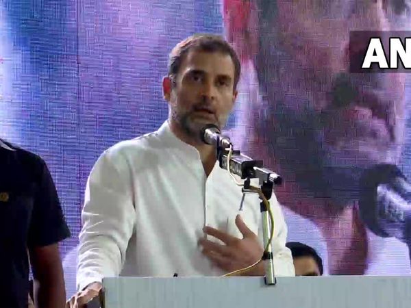 విద్వేషాలు రెచ్చ‌గొట్టి ప్ర‌జ‌ల మ‌ధ్య చీలిక తెచ్చేందుకు ప్ర‌ధాని కుట్ర : రాహుల్ గాంధీ