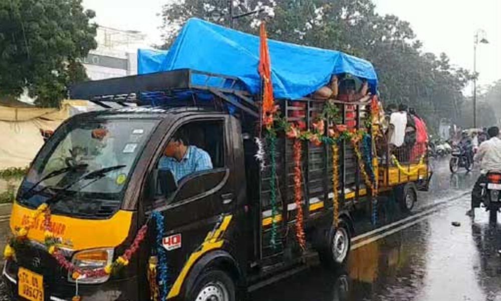Rain | హైదరాబాద్‌ జంటనగరాల్లో వర్షం..