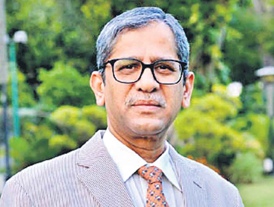 సవాళ్లను సమర్థంగా ఎదుర్కోవాలి