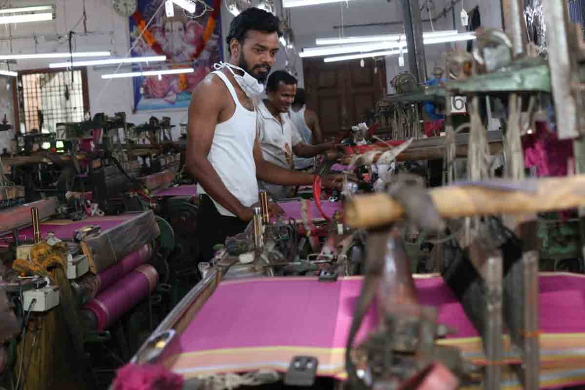 బీమా.. చేనేతకు ధీమా