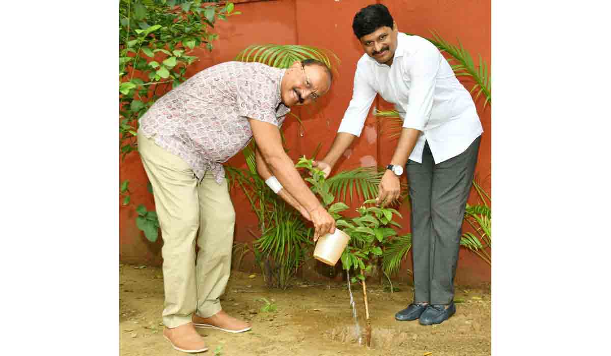 పర్యావరణ పరిరక్షణకు గ్రీన్ ఇండియా ఛాలెంజ్ దోహదం: రాజ్ చెంగప్ప