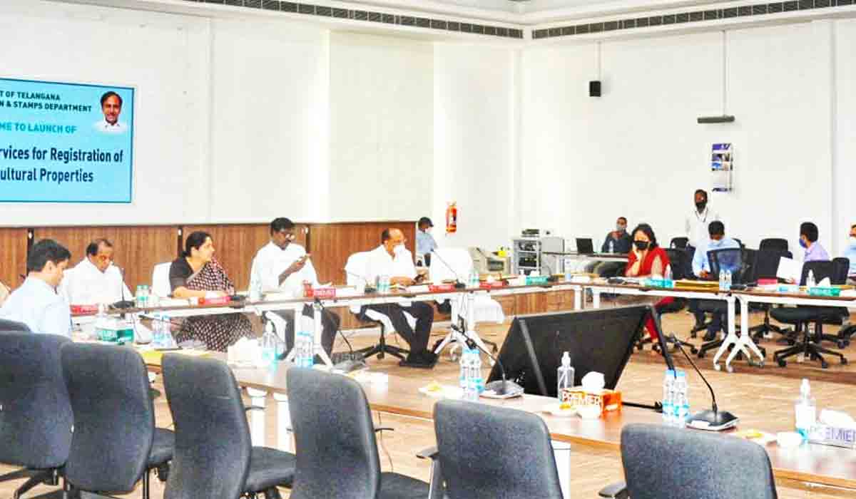 పోడు భూముల స‌మ‌స్య‌కు శాశ్వ‌త ప‌రిష్కారం : మంత్రి స‌త్య‌వ‌తి