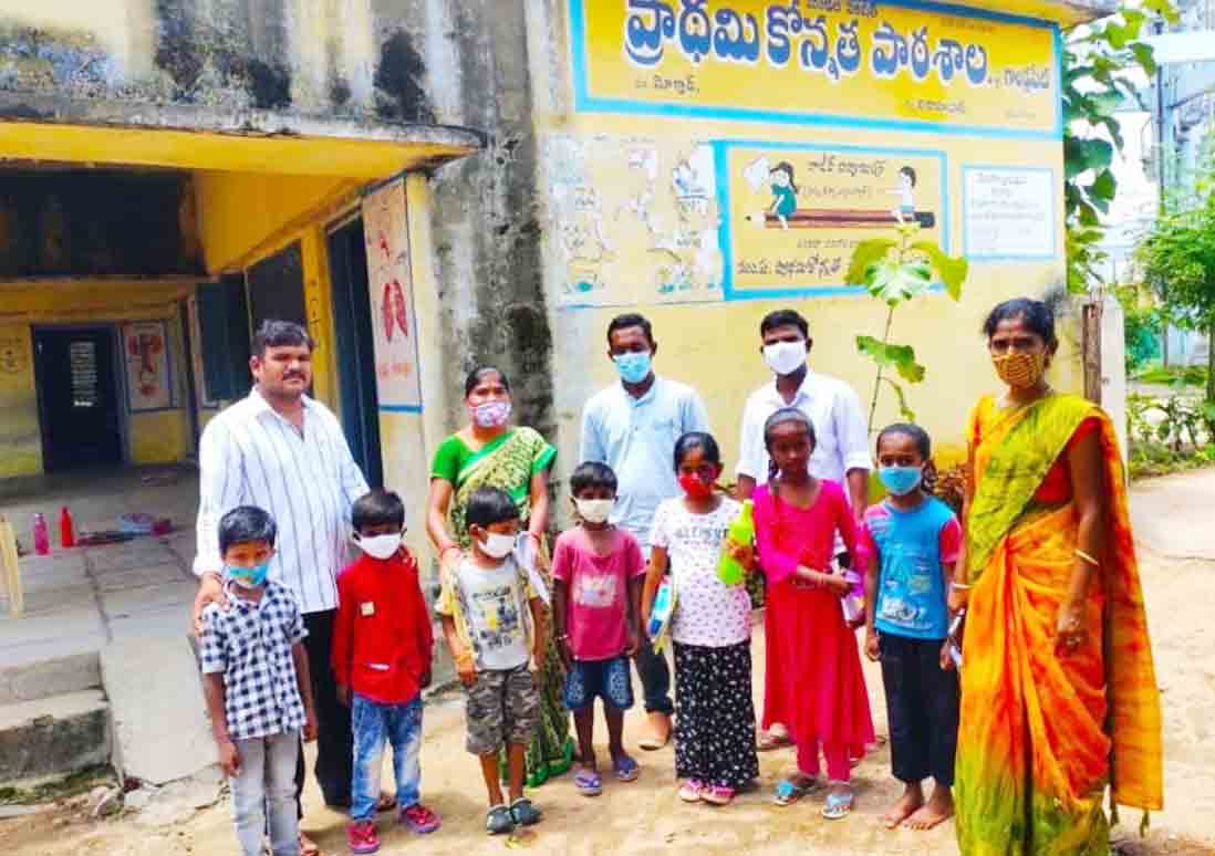 పైవేట్‌ వద్దు.. ప్రభుత్వ పాఠశాలలే ముద్దు