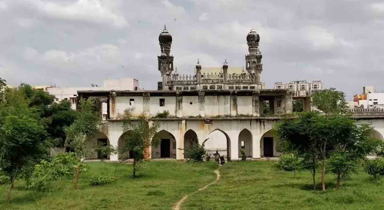 sheikhpet sarai | షేక్‌పేట స‌రాయి పున‌రుద్ధ‌ర‌ణ‌ను ప‌రిశీలిస్తాం : అర‌వింద్ కుమార్