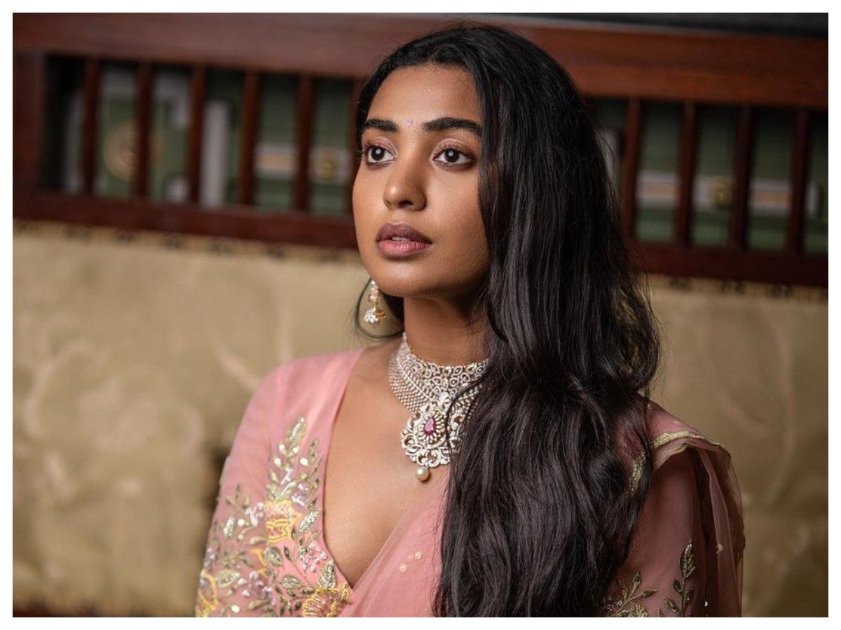 Shivathmika Rajashekar | నేనేం తక్కువ.. శివాత్మిక రాజశేఖర్ ఫొటోస్‌..