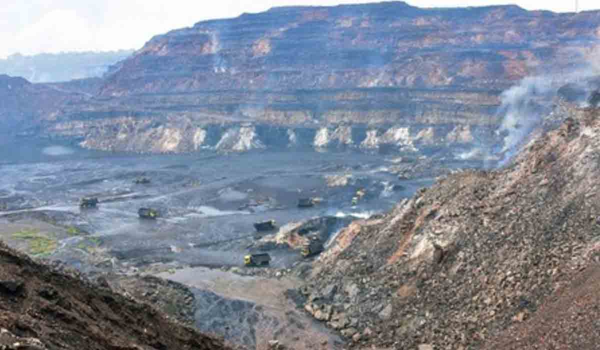 భద్రాద్రిలో వానలు.. నిలిచిన బొగ్గు ఉత్పత్తి