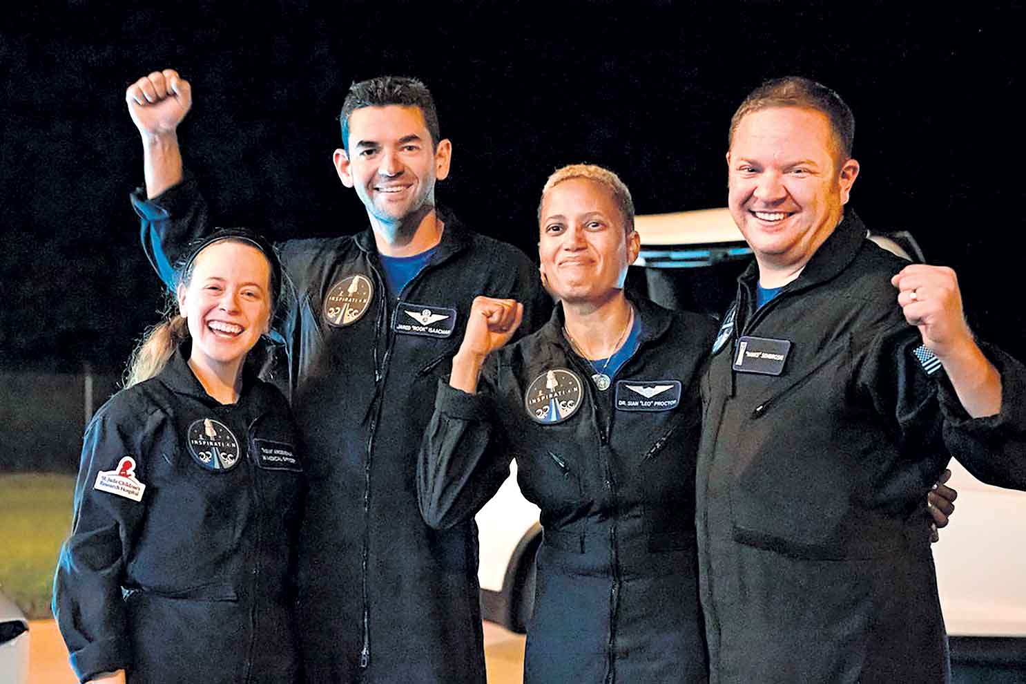 సామాన్యుల స్పేస్‌ టూర్‌ సక్సెస్‌