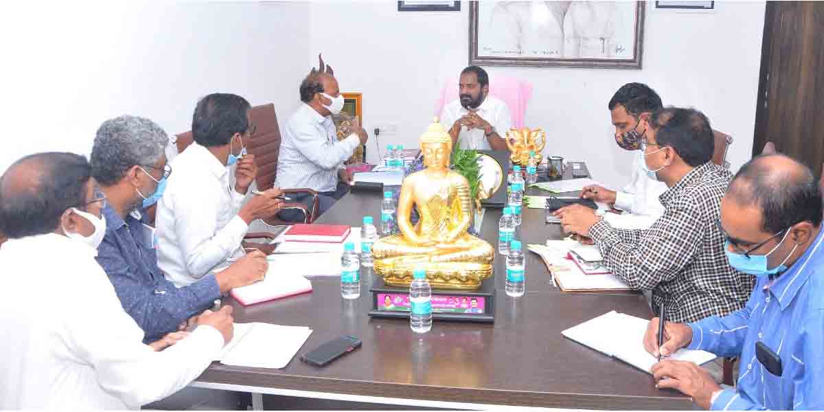పర్యాటక రంగం సమగ్రాభివృద్ధికి ప్రతిపాదనలు సిద్ధం చేయాలి : మంత్రి శ్రీనివాస్గౌడ్