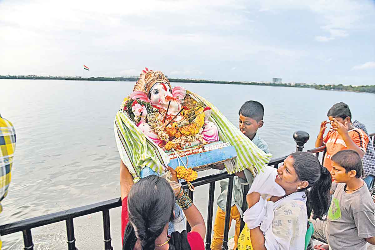 నిమజ్జనంపై సుప్రీంకు?