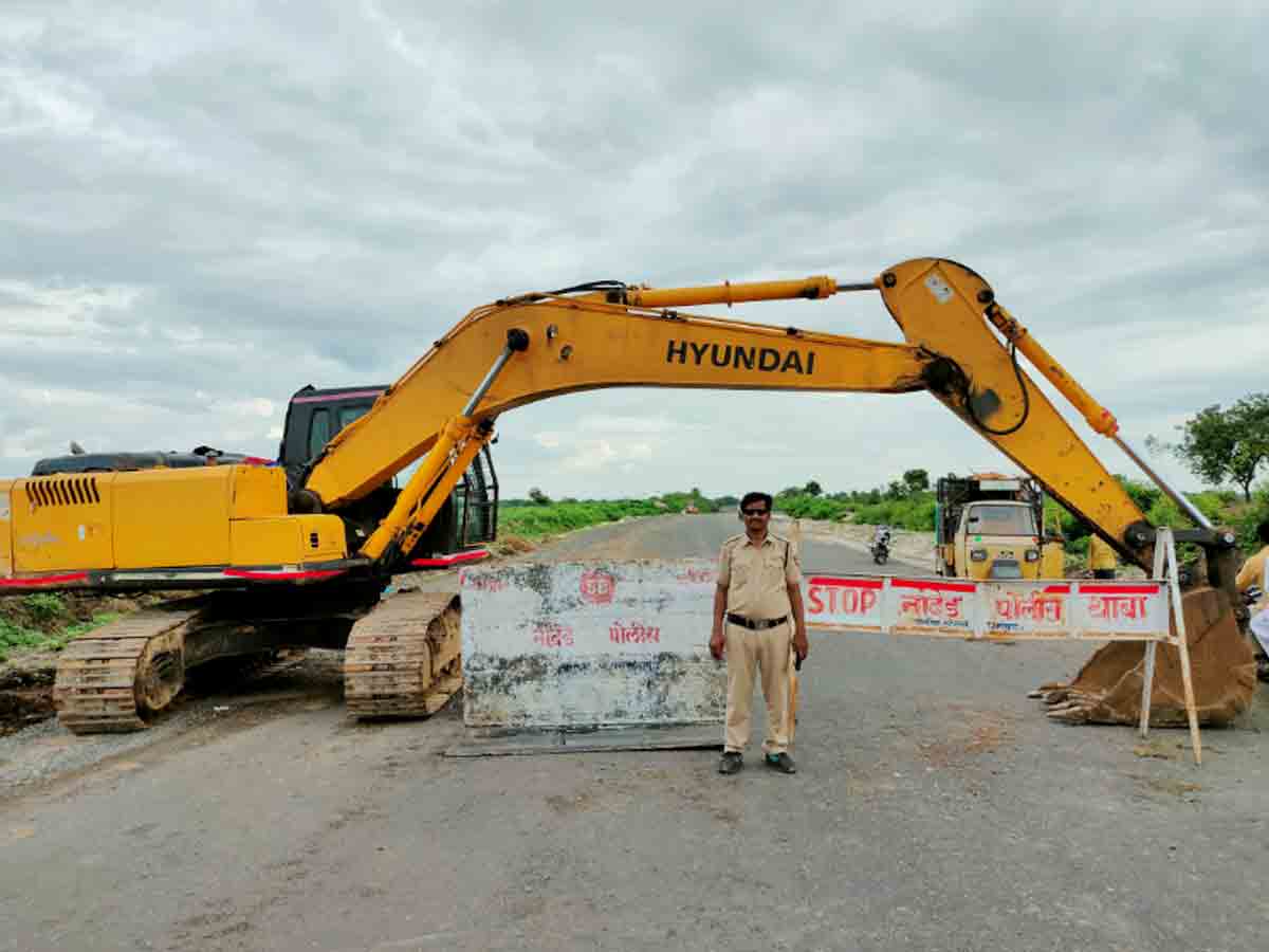 INTERSTATE | అంతరాష్ట్ర వంతెనపై నుంచి రాకపోకలు బంద్‌