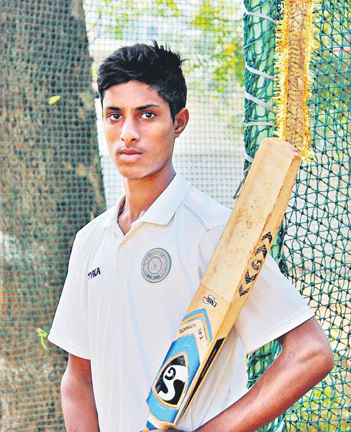 తిలక్‌వర్మ సూపర్‌ సెంచరీ