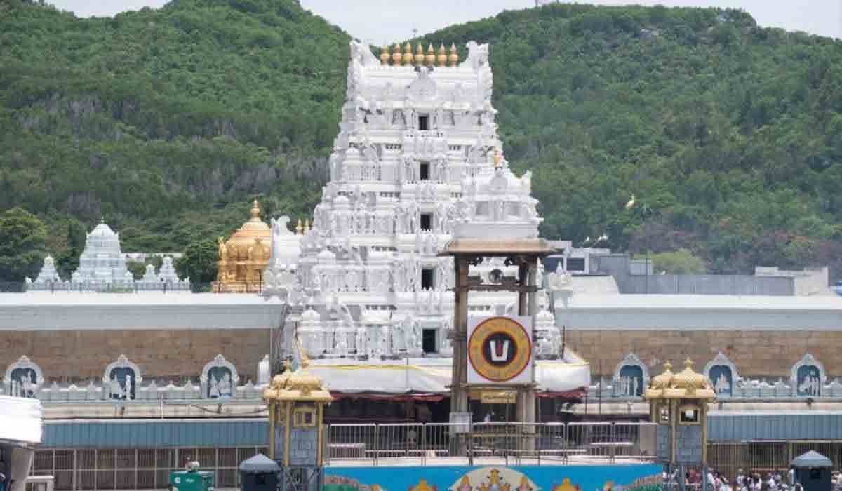 Tirumala | తిరుమలలో దళారులపై కేసు నమోదు