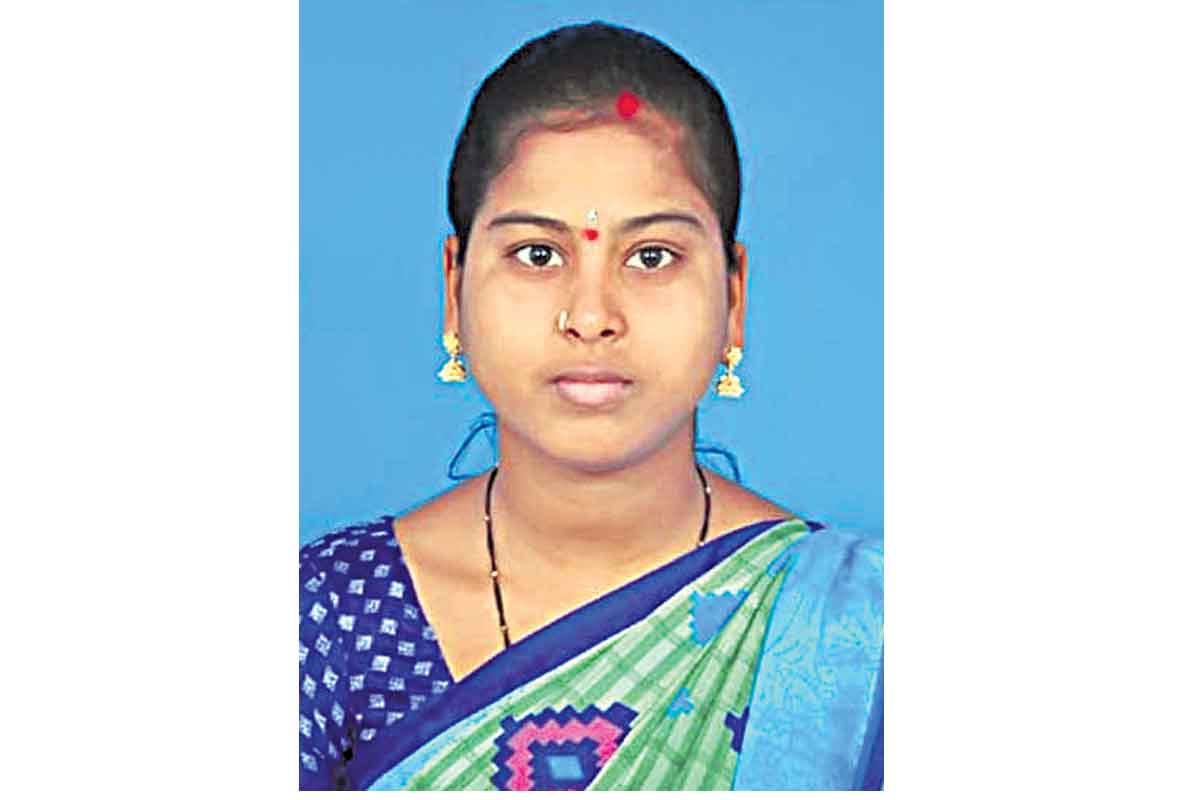 అబార్షన్‌ చేయించుకుందని.. గొంతు నులిమి..