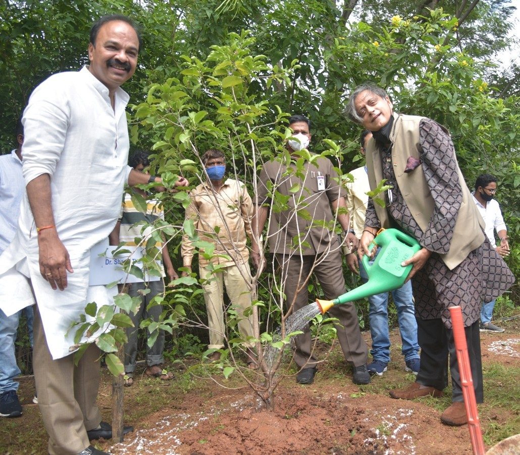 Green india challenge | మొక్క‌ల‌తోనే గ్లోబ‌ల్ వార్మింగ్ క‌ట్టడి : ఐటీ పార్లమెంటరీ స్టాండింగ్ కమిటీ