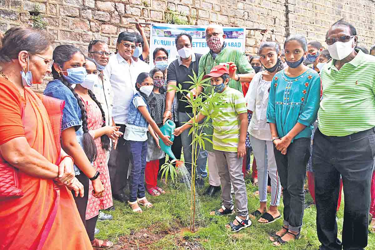 భవిష్యత్‌ తరాల కోసం.. మూసీని కాపాడుదాం