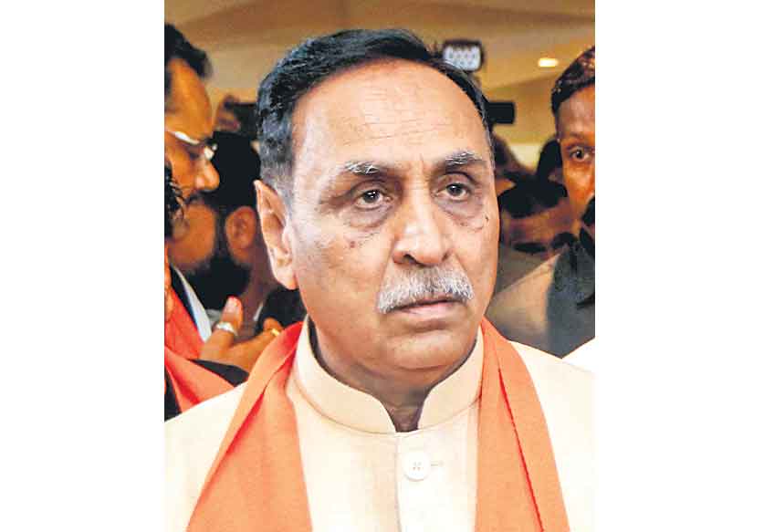 గుజరాత్‌ సీఎం రూపానీ రాజీనామా