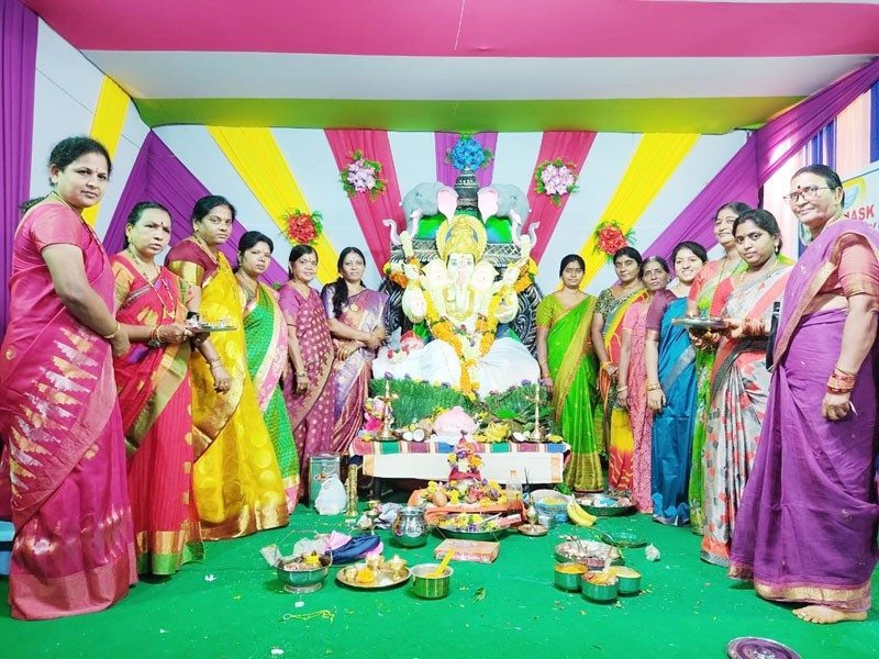 కొలువైన విఘ్నేశ్వరుడు