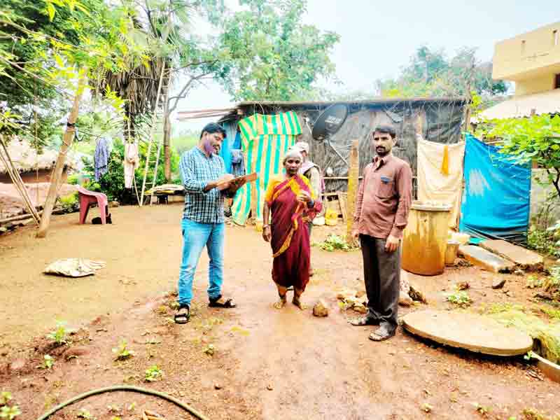 వాడలు మెరిసేలా..