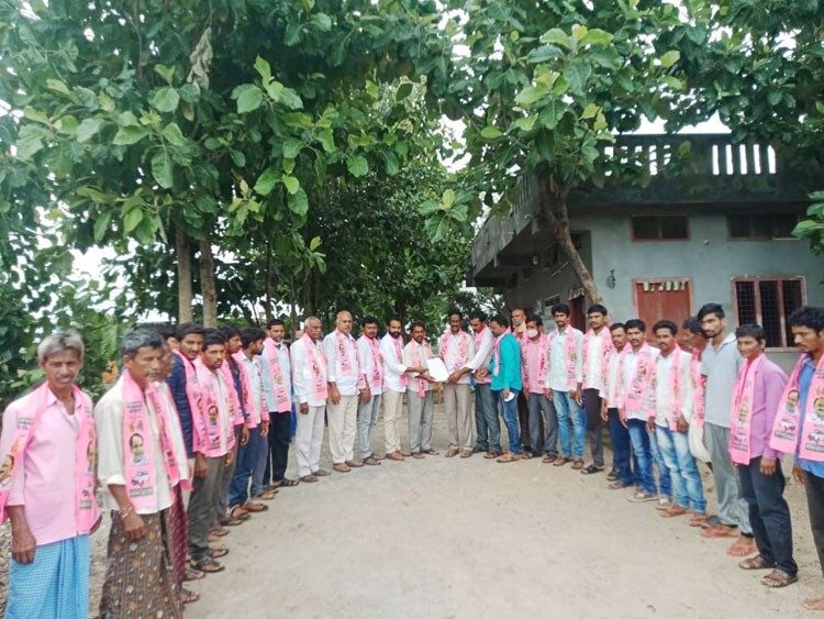 టీఆర్‌ఎస్‌ గ్రామ కమిటీల ఎన్నిక