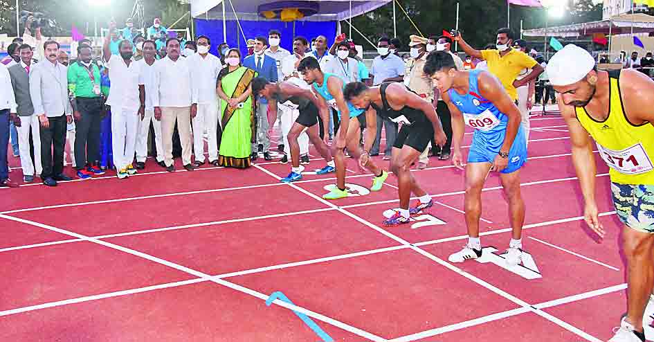 స్పోర్ట్స్‌ హబ్‌గా తీర్చిదిద్దుతాం