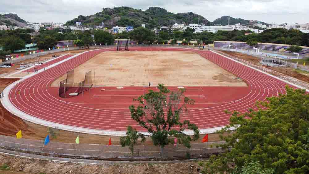 ఓరుగల్లు సింథటిక్‌ ట్రాక్‌..యువతకు వరం