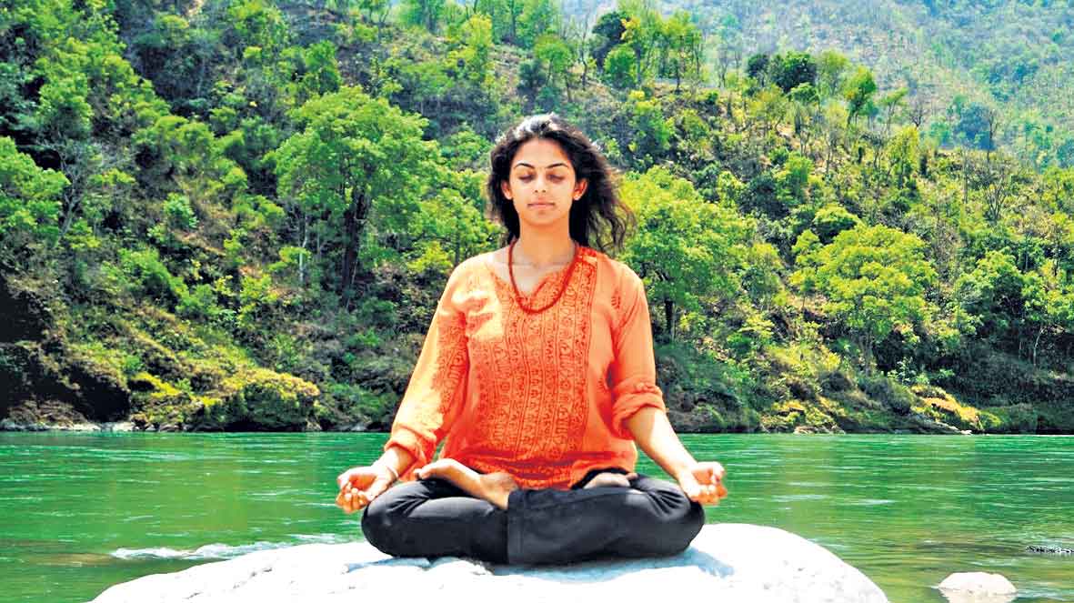 ఉద్యోగులకు యోగా బ్రేక్‌