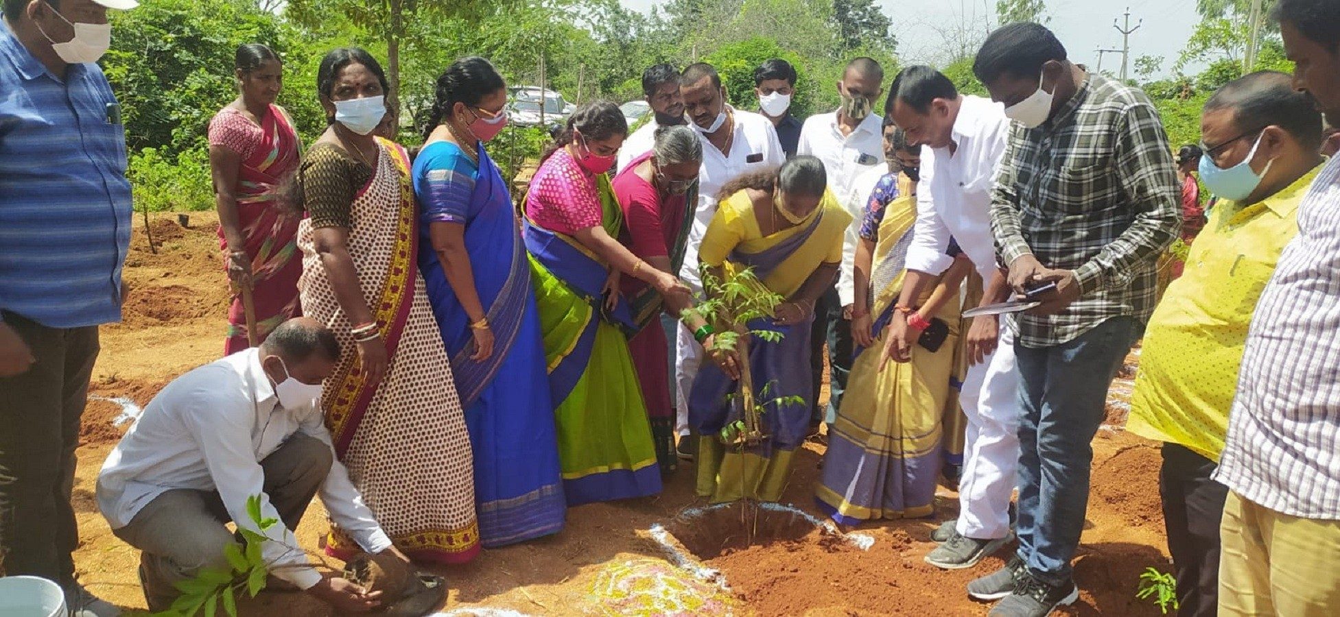 Manoharabad: అటవీశాతాన్ని పెంచడమే లక్ష్యం : మెదక్‌ జడ్పీ చైర్‌ పర్సన్‌ హేమలతాశేఖర్‌గౌడ్‌