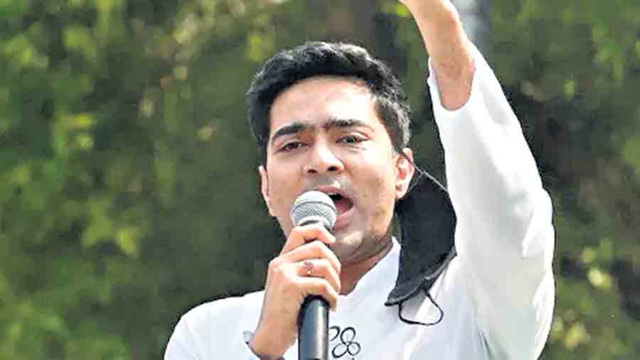 మూడేండ్లలో దేశంలో బీజేపీ లేకుండా చేయడమే లక్ష్యం