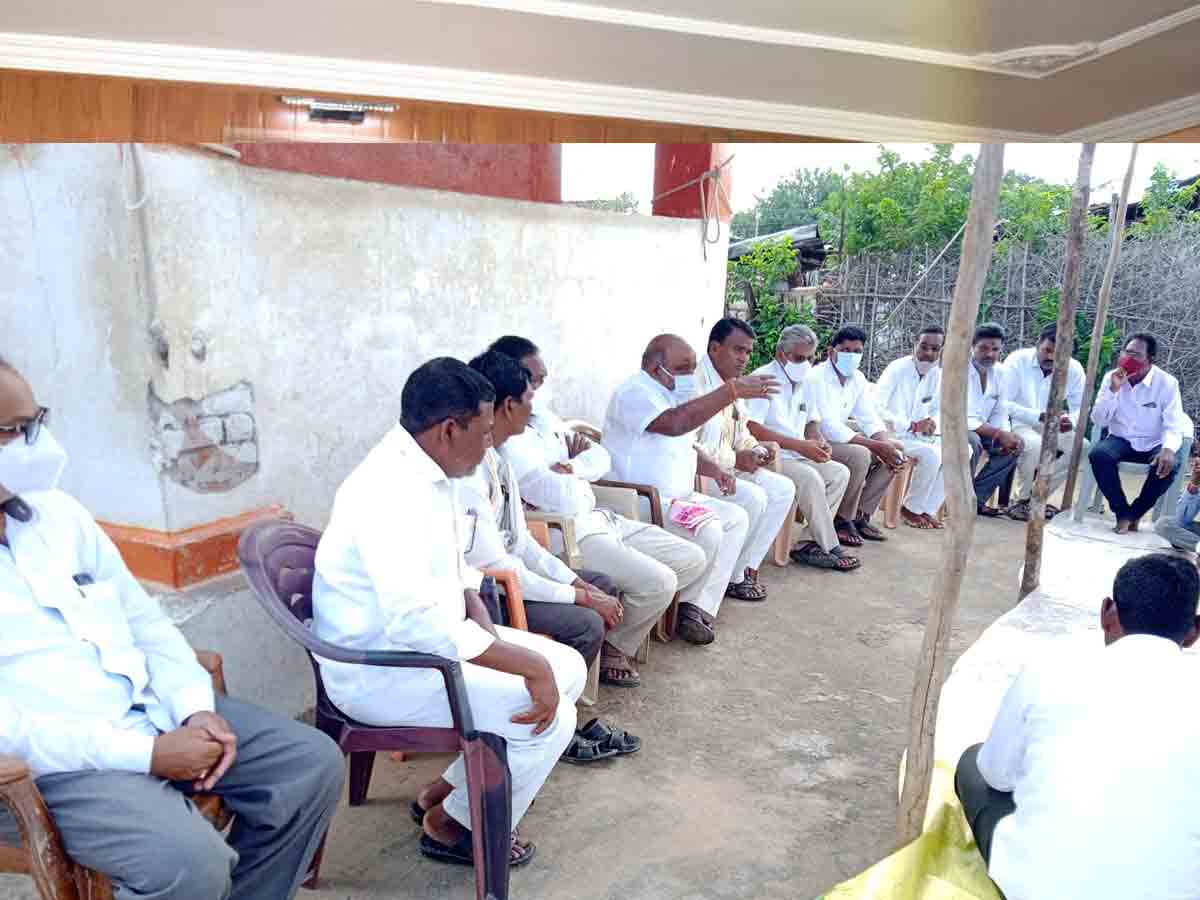 గిరిజనులలో విద్యతోనే మార్పు : ఎమ్మెల్యే ఎమ్మెల్యే రామన్న