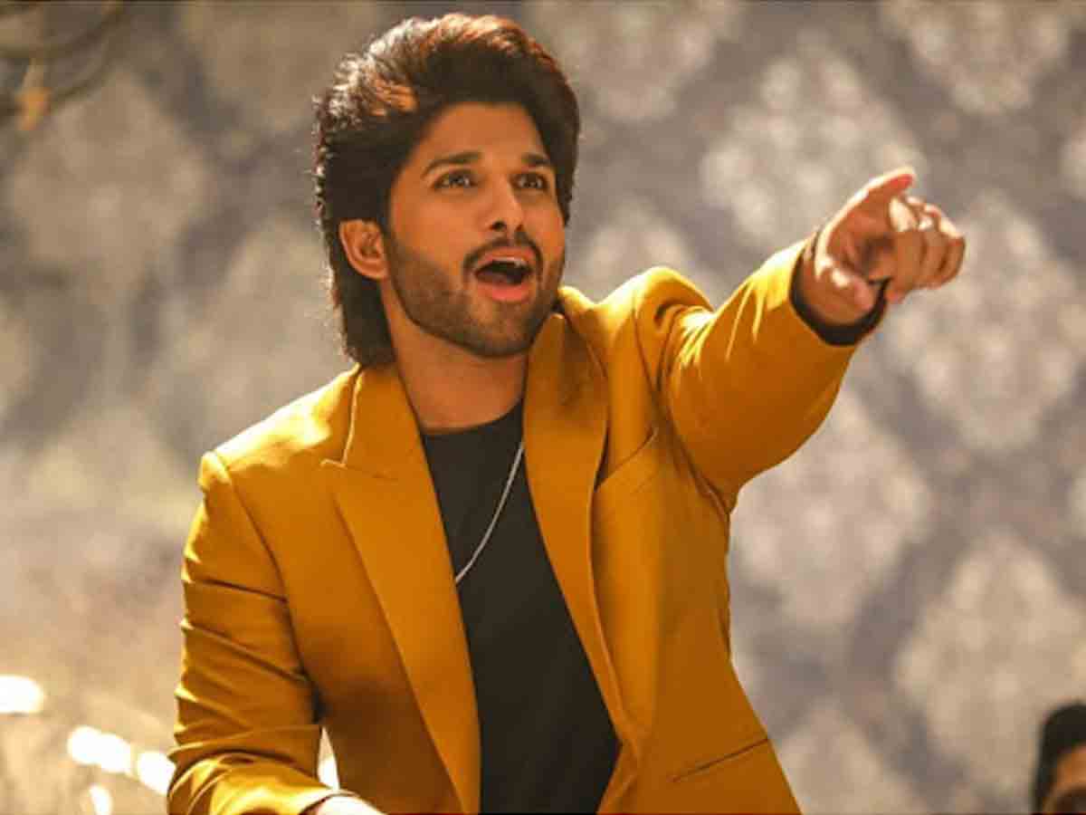 Allu Arjun: 2025 వ‌ర‌కు ఈ స్టార్ హీరో డైరీ ఫుల్‌..!