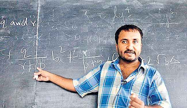 ‘సూపర్‌ 30’ ఆనంద్‌కుమార్‌కు పురస్కారం