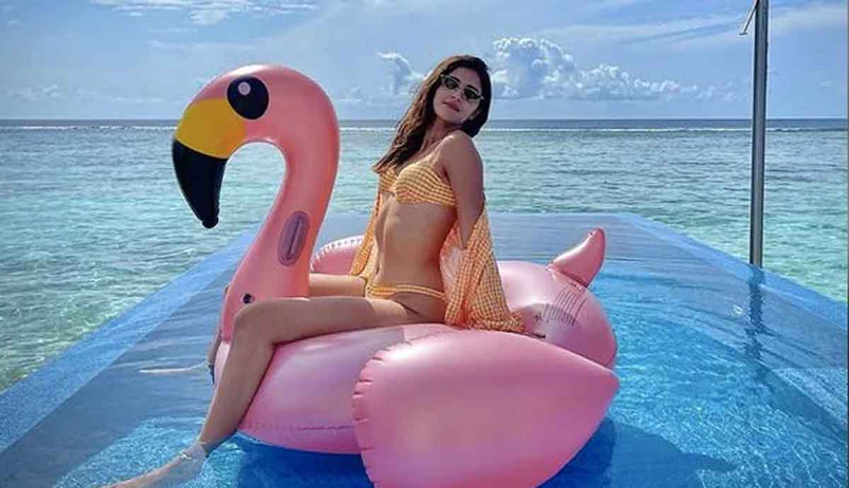 Stunning Pics : మాల్దీవుల్లో బాలీవుడ్ బ్యూటీ.. బికినీతో గ్లామ‌ర్ షో.. ఫోటోలు వైర‌ల్‌