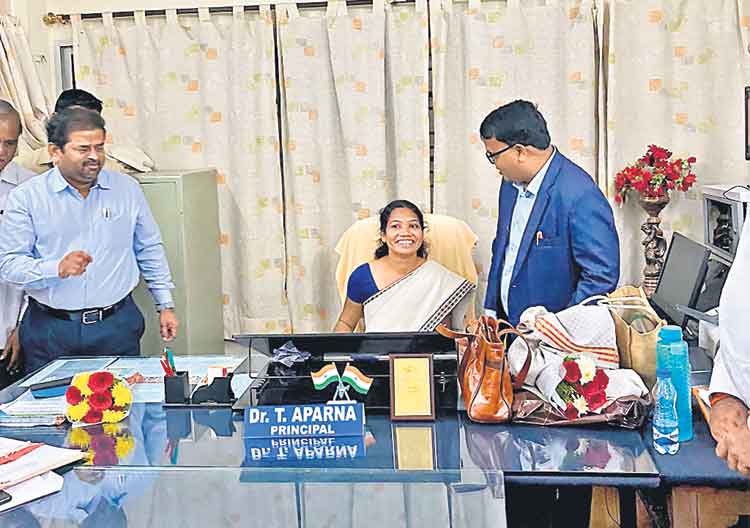ఓయూ పీజీ లా కాలేజ్ ప్రిన్సిపాల్గా