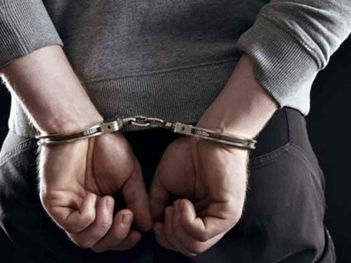 AP News | నెల్లూరులో యువతిని హింసించిన యువకుల అరెస్ట్‌