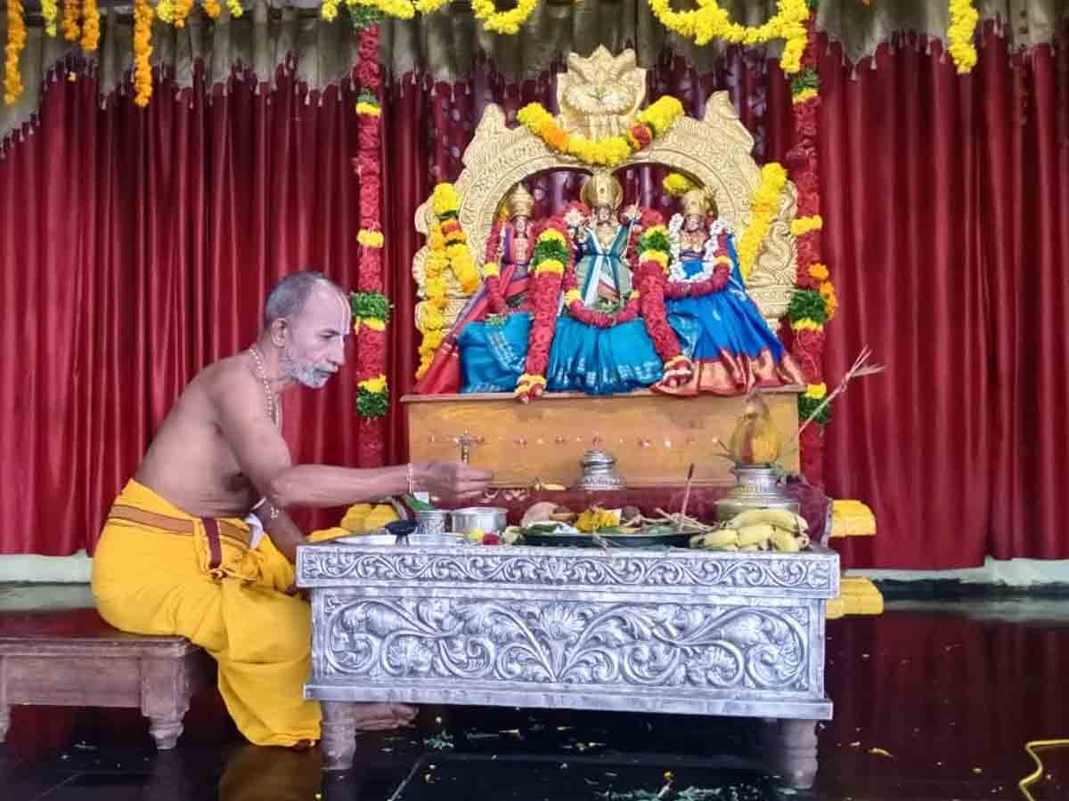 Shravanam | వైభవంగా భద్రాద్రి జగదభిరాముని నిత్య కల్యాణం