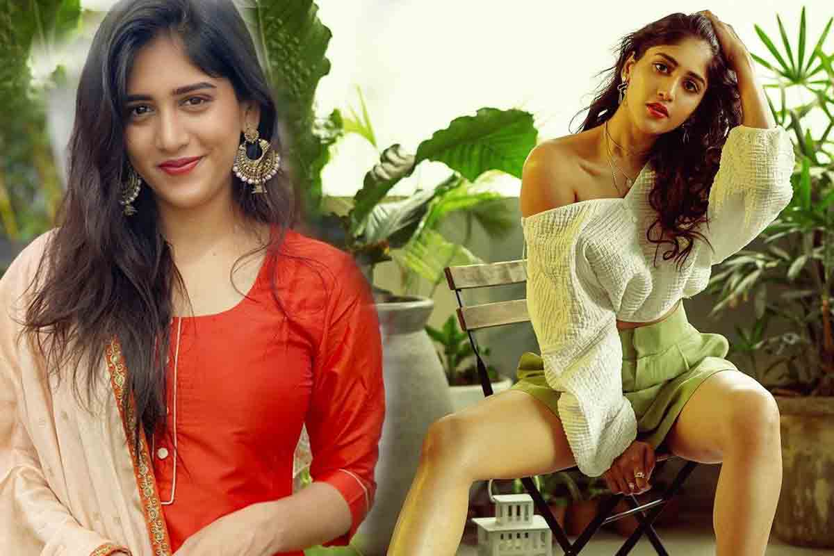 chandini chowdary | హాట్ ఫొటోల‌తో రెచ్చిపోయిన చాందిని చౌద‌రి.. అవ‌కాశాల కోసం త‌ప్ప‌ట్లేదా?