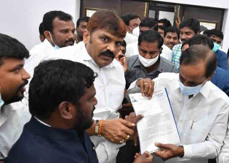 కరెన్సీపై అంబేద్కర్‌ ఫొటో కోసం కేంద్రంపై ఒత్తిడి తేవాలి