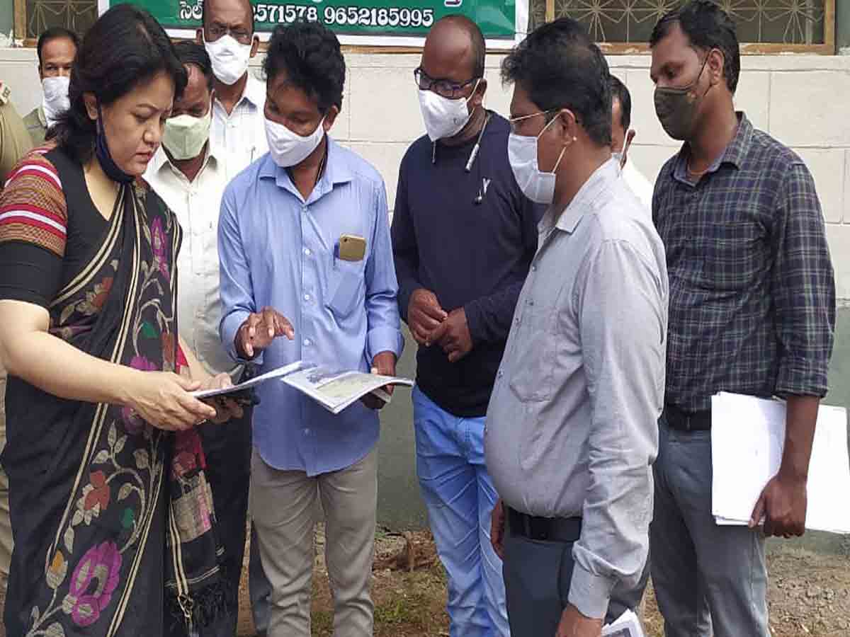 bhadrachalam | ఆదివాసీల సమస్యల పరిష్కారం కోసం గిరిజన సంక్షేమ శాఖ కమీషనర్ కు వినతి..