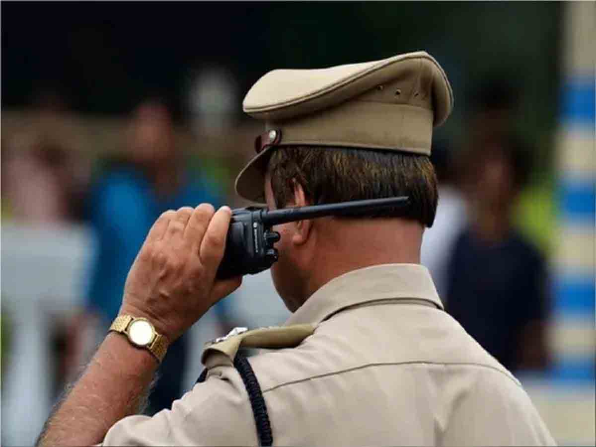 ‘ఖాకీ’చ‌కుడు : బాలిక‌కు అభ్యంత‌ర‌క‌ర వీడియోలు పంపిన కానిస్టేబుల్‌పై వేటు!