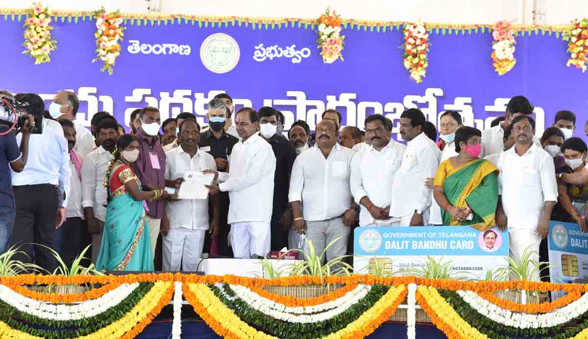 బతుకు మార్చిన దళితబంధు