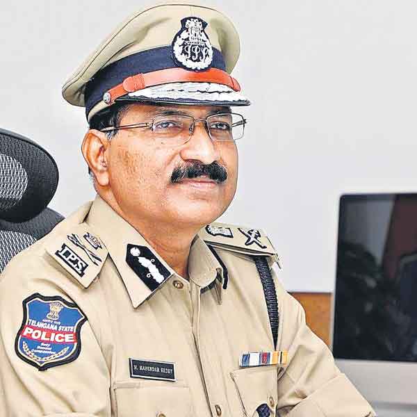 నేర నియంత్రణపై దృష్టి పెట్టాలి