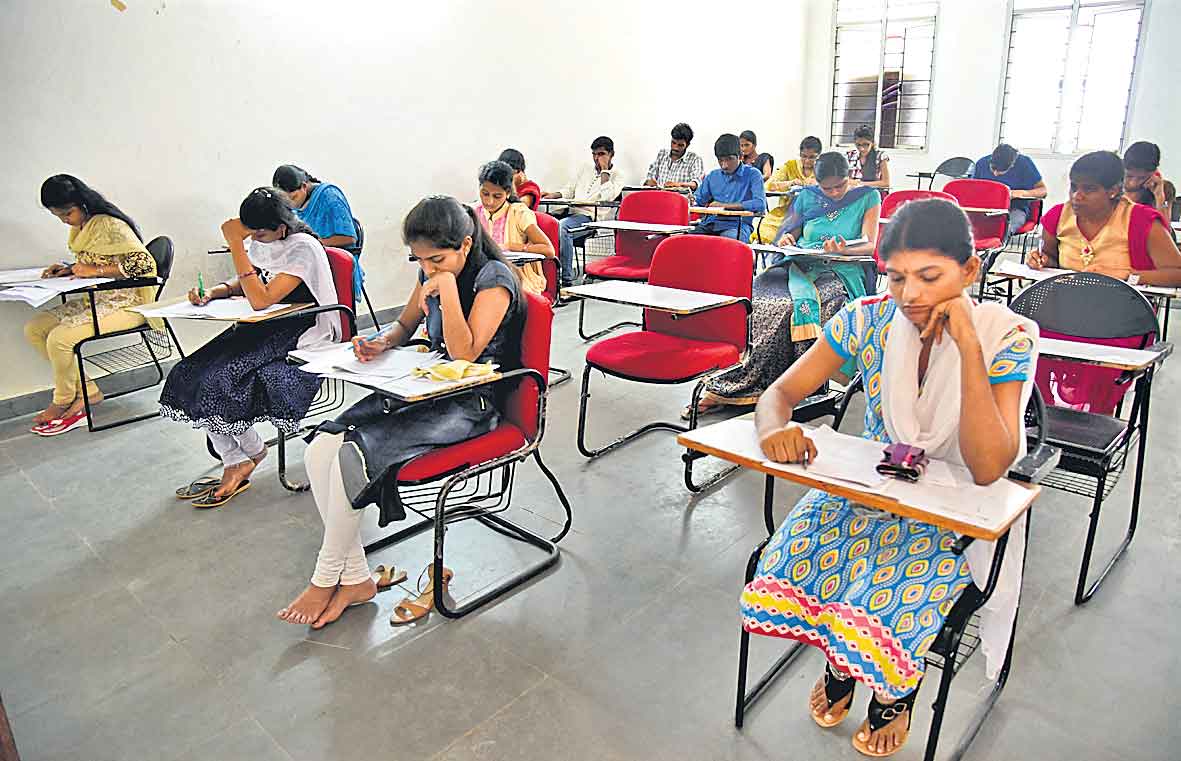 ప‌ది ప‌రీక్ష‌ల షెడ్యూల్ మార్పు.. మే 23 నుంచి ఎగ్జామ్స్