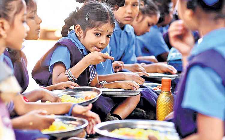 పాఠశాలల్లో మాస్క్‌ బాగుంది