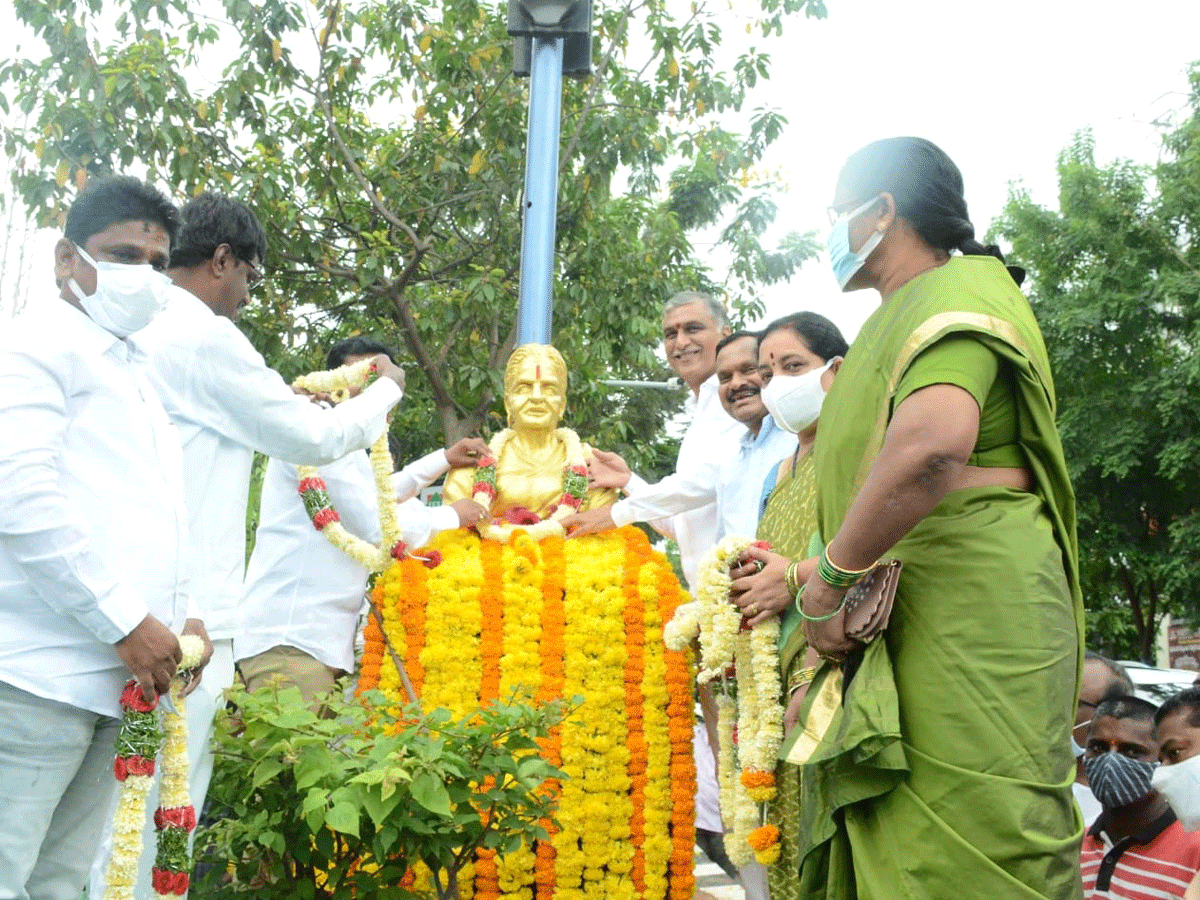 సిద్దిపేటలో ఐలమ్మ కాంస్య విగ్రహం.. మంత్రి హరీశ్‌రావు వెల్లడి