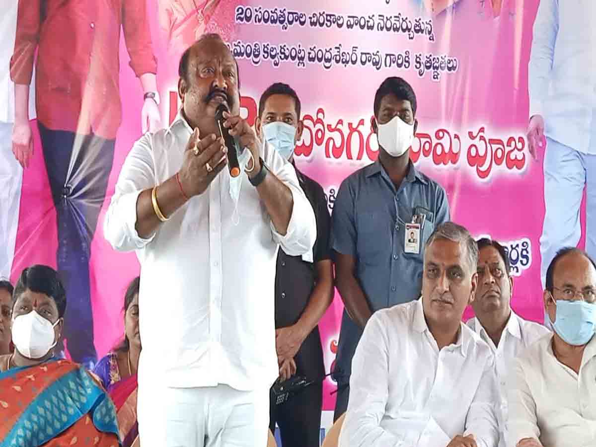 Huzurabad | 355 మంది ఆటోనగర్ కార్మికులకు స్థలాలు..